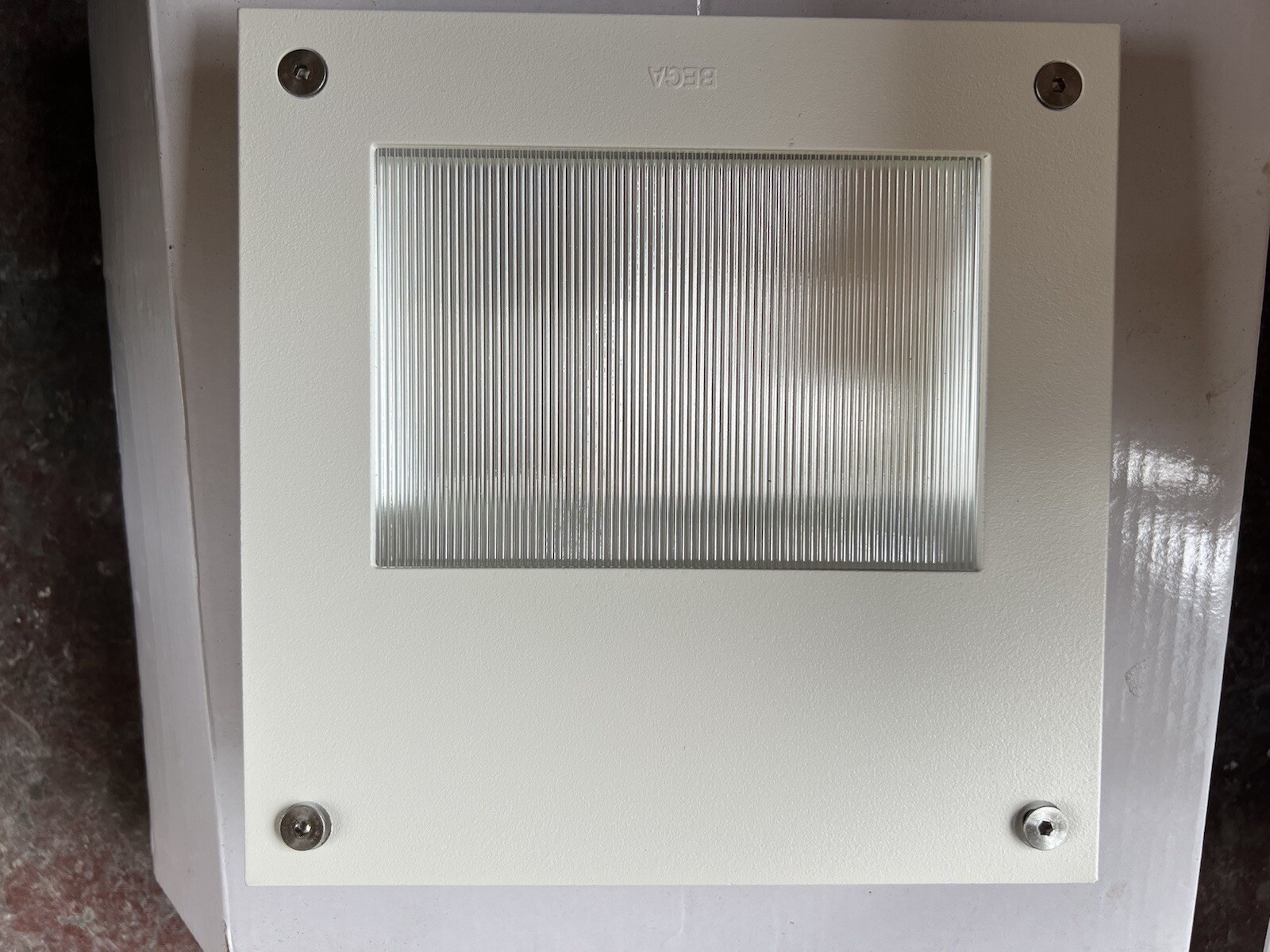 Bega 22 2378 Recessed Luminaire Wall Light LED 24VDC B22378/WHT/K3/6 Full Set