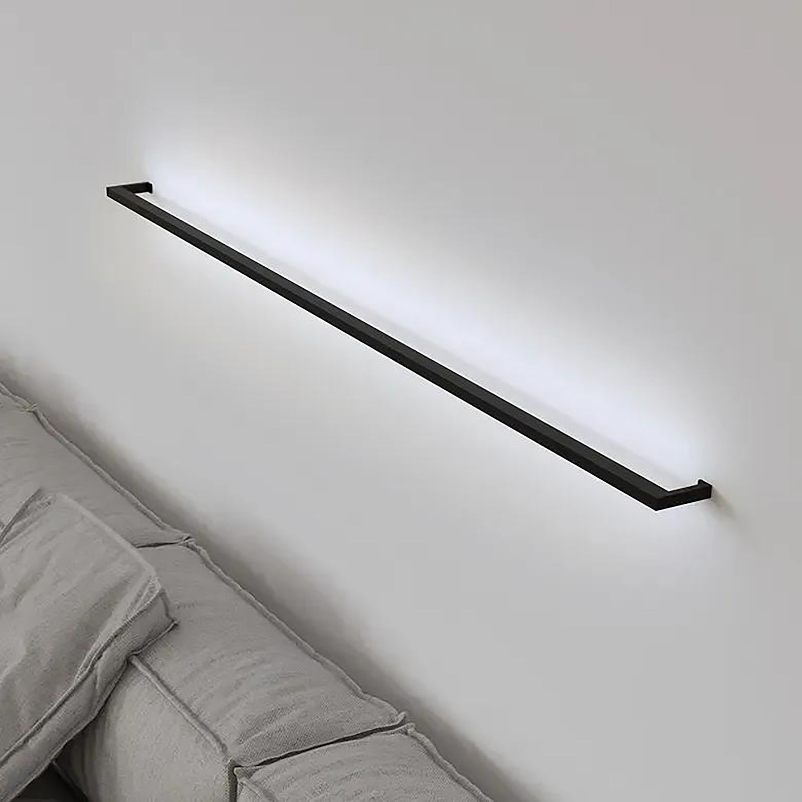Sonneman 2814-4-35 Thin-Line Indirect 48″W Integrated LED Bath – Black