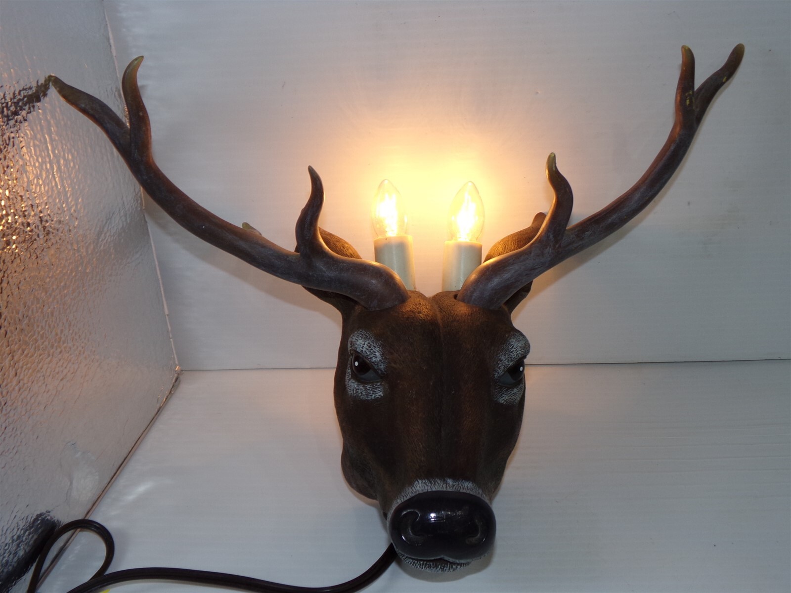 Vintage Deer Stag Buck Head Light Lamp Wall Hanging Sconce Made in China