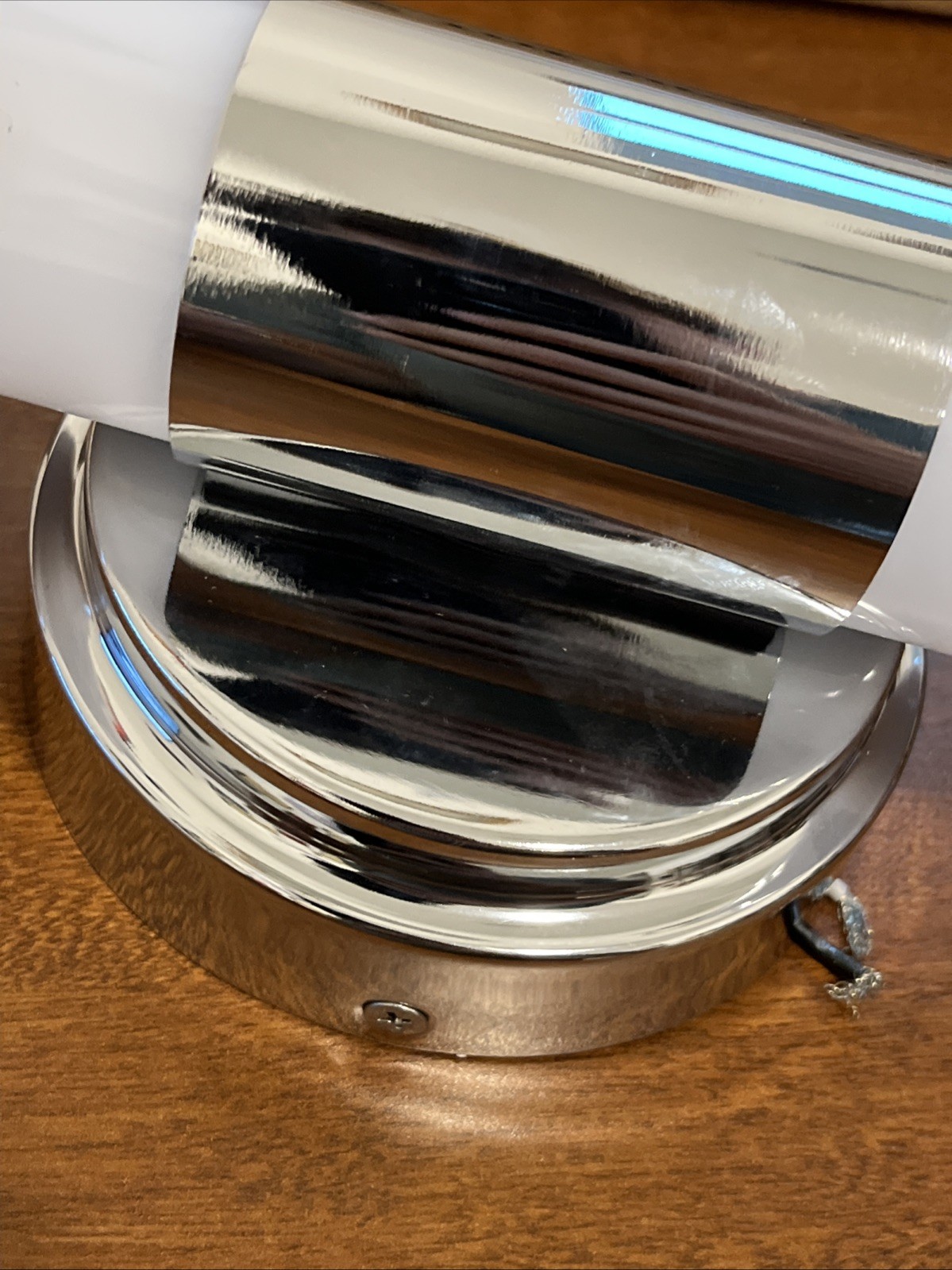 Millennium Lighting 2220-CH Trumann 2 Light 18″W LED Bath Bar – Chrome *READ*