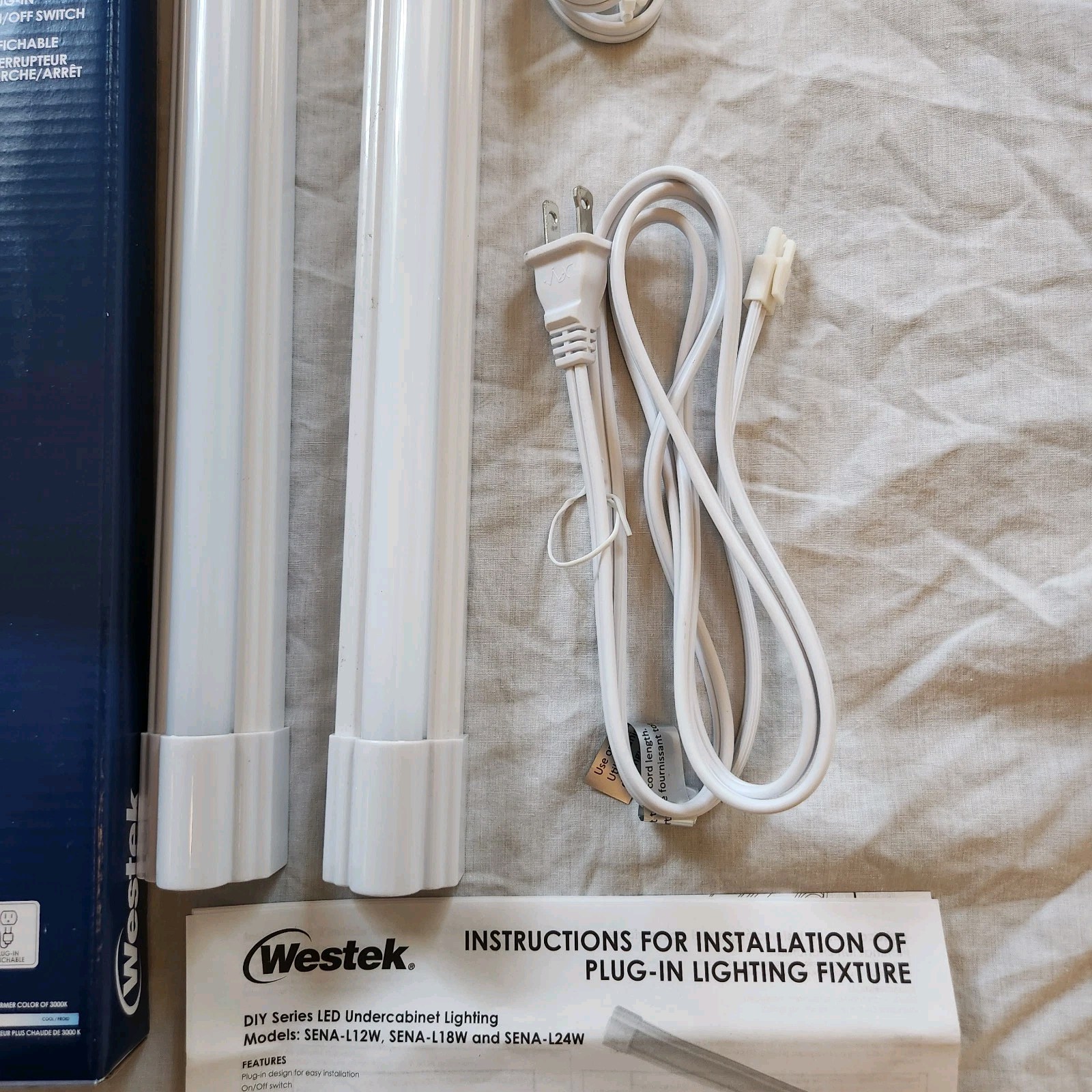 4 AmerTac Westek SENA-L18W-N1 Under Cabinet LED 1056 Lumens 10W Warm Light 3000K