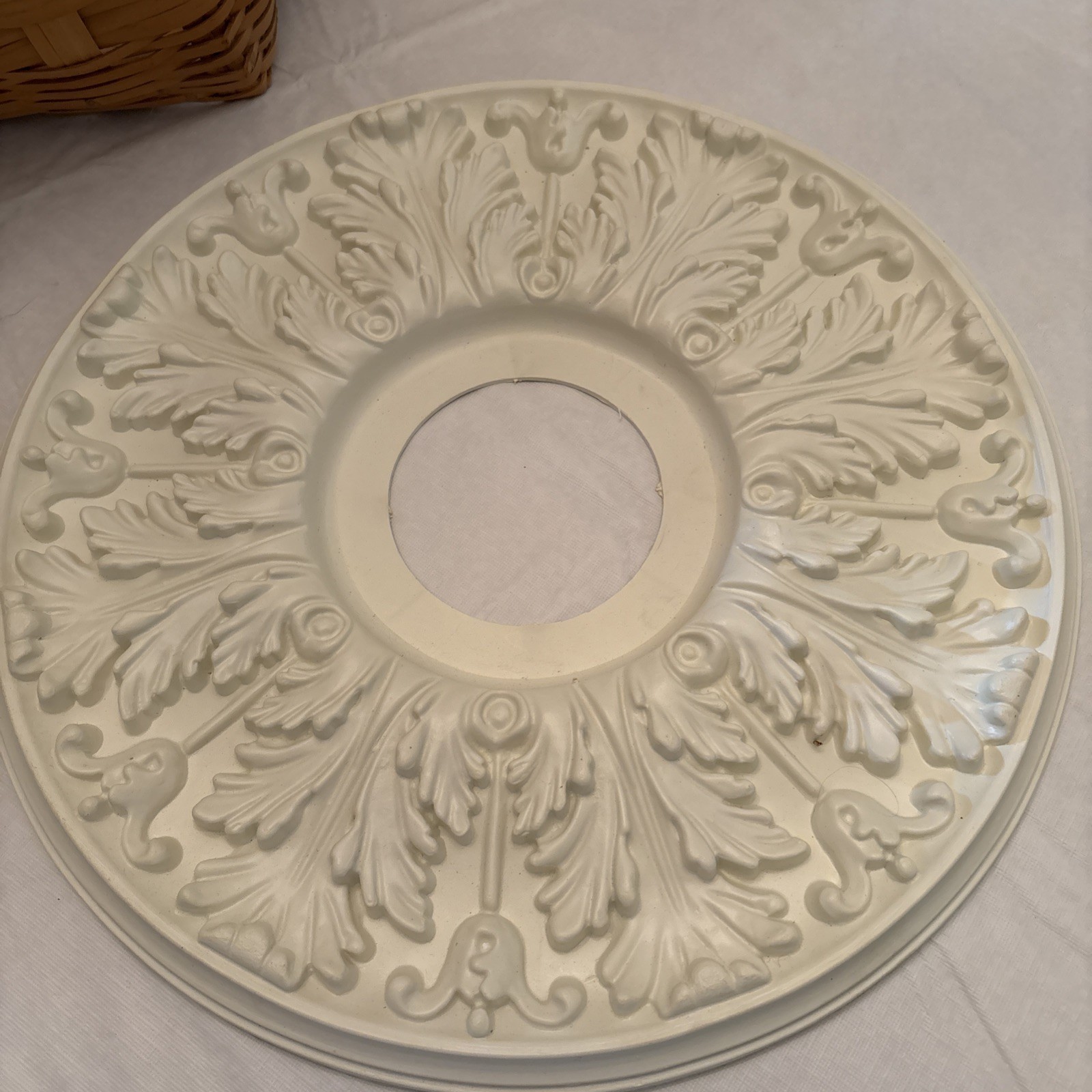 Ceiling Medallion 15.75 In Diameter w/ 3.75” Center Hole Round White