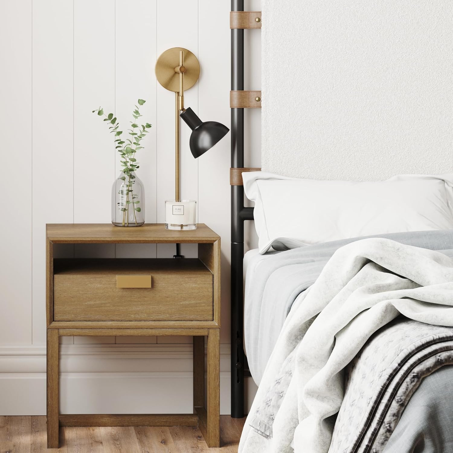 Tamlin Vintage Brass & Black Wall Light Sconce with Switch for Any Room