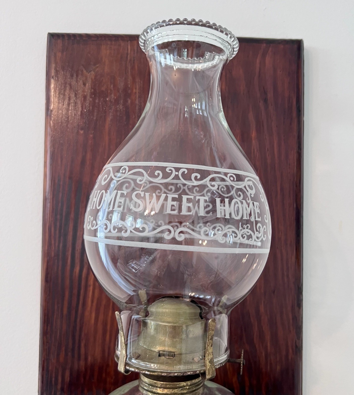 Vintage Wall-Mounted Oil Lamp Sconce | Etched Glass & Wood | Primitive Lighting