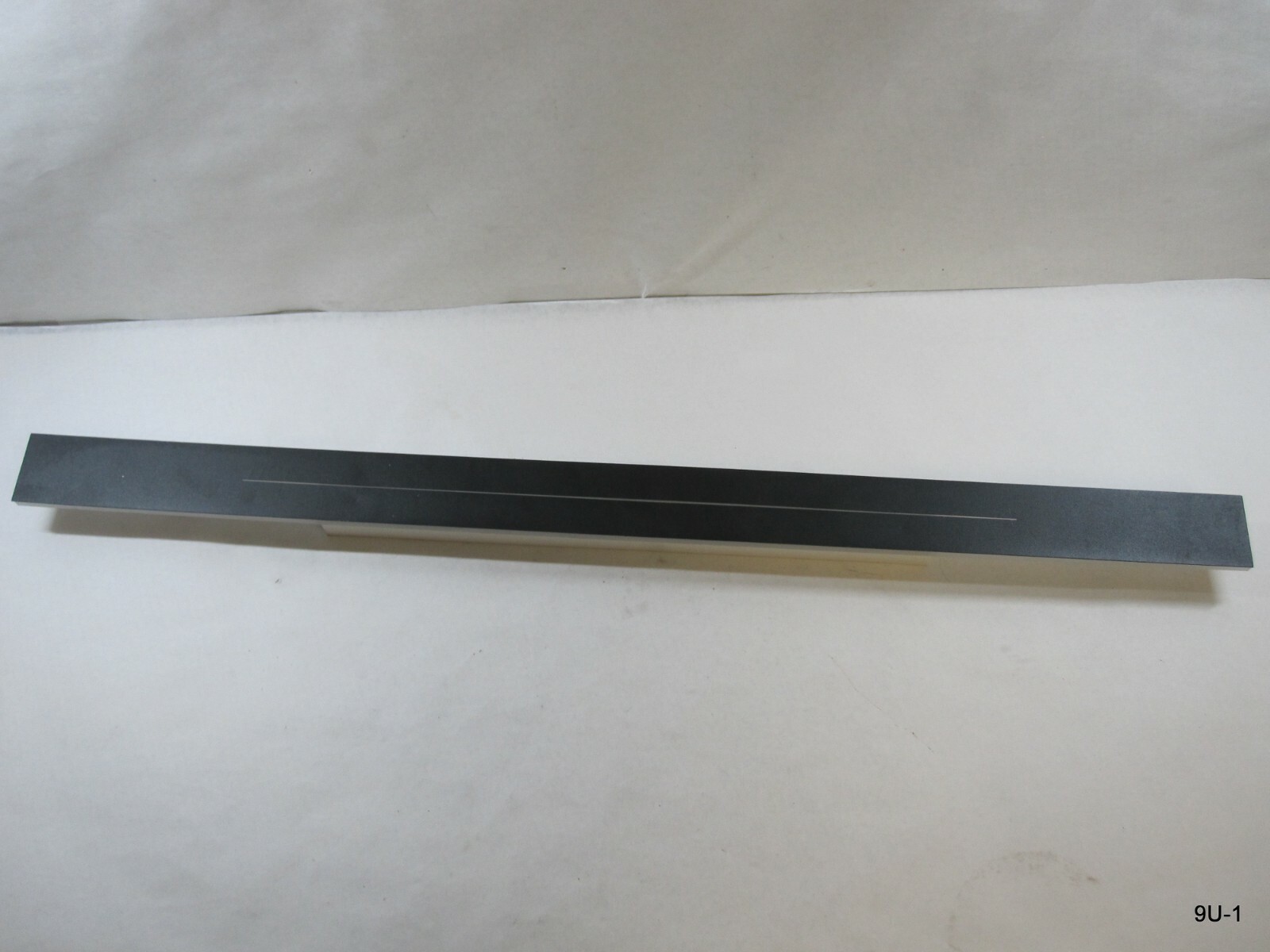 Simplicity Bar LED Wall Mounted Light Sconce 110V-120V Black 31-1/2″ 3 Color RGB