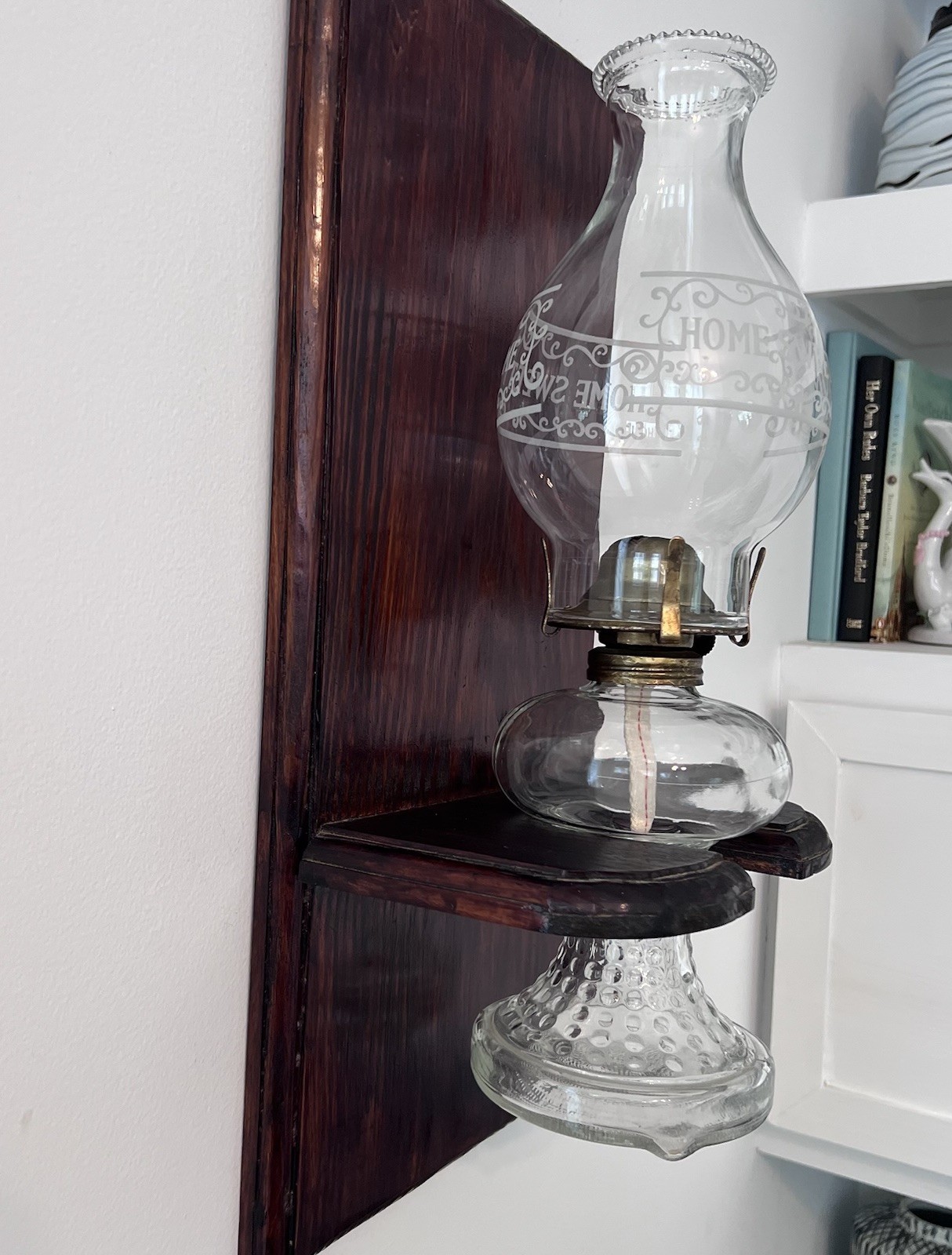 Vintage Wall-Mounted Oil Lamp Sconce | Etched Glass & Wood | Primitive Lighting