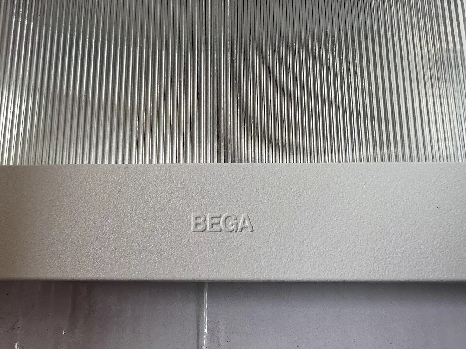 Bega 22 2378 Recessed Luminaire Wall Light LED 24VDC B22378/WHT/K3/6 Full Set