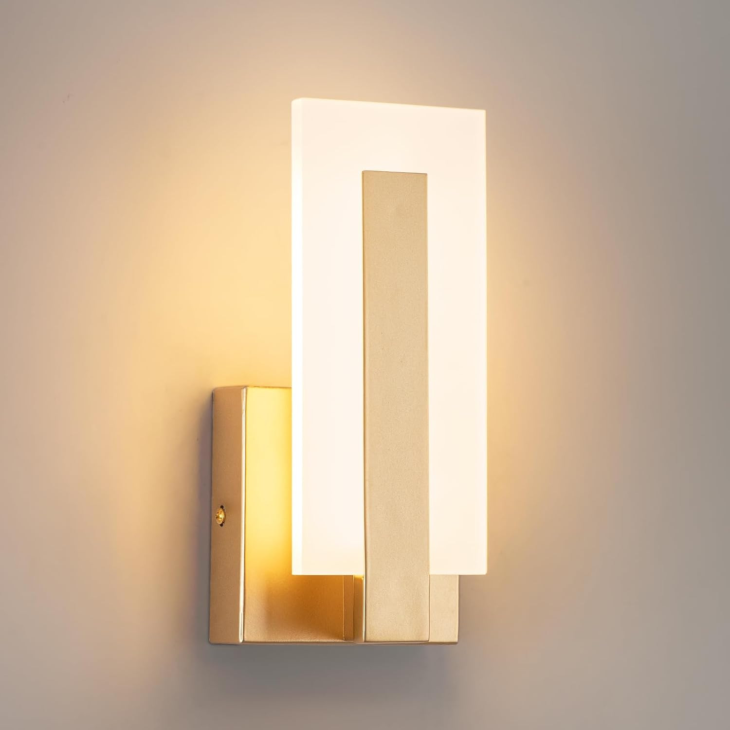 Acrylic Gold LED Wall Sconce – 3000K Warm White Indoor Lighting Fixture