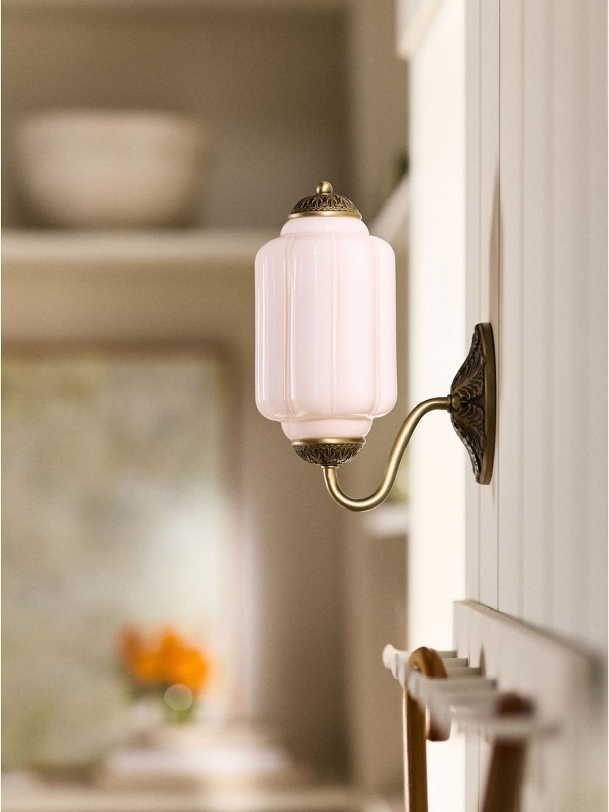 Anthropologie The Eloise Scallop Milk Glass Sconce Wall Light Blush Pink/Brass