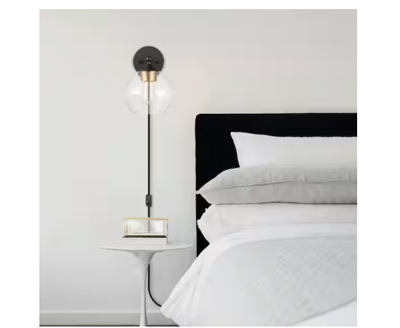 Globe Electric 8″ Matte Black Gold Wall Sconce Plug-In or Hardwired 1-Light