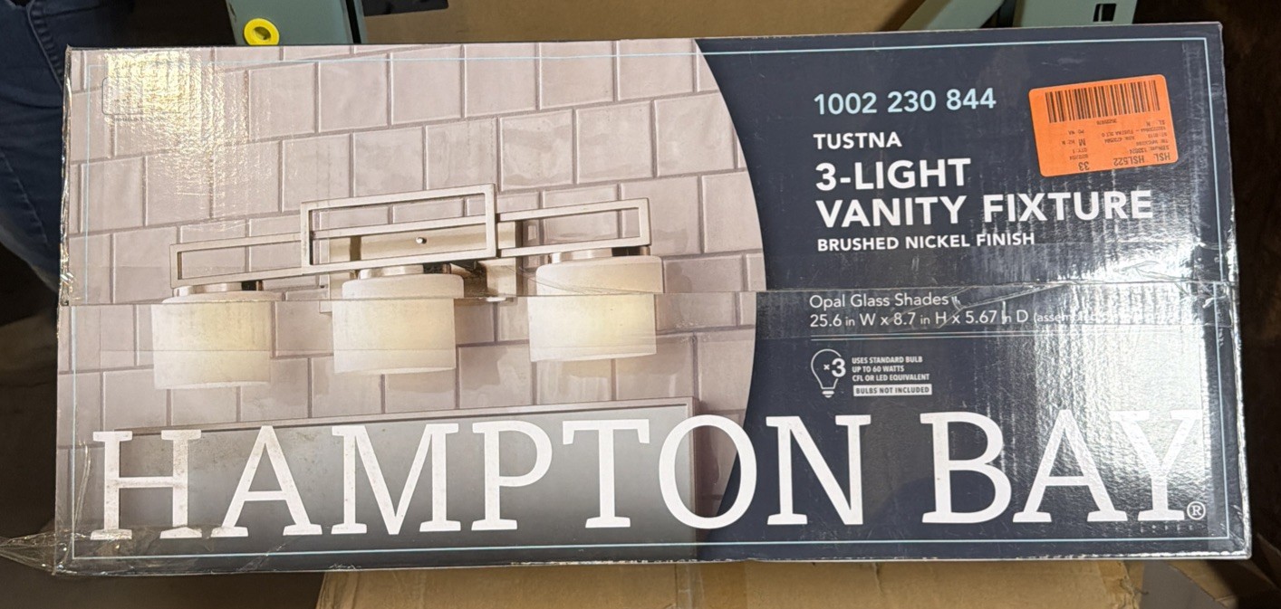 Hampton Bay Tustna 26″ 3-Light Bathroom Vanity Light Brushed Nickel Opal Glas 1C