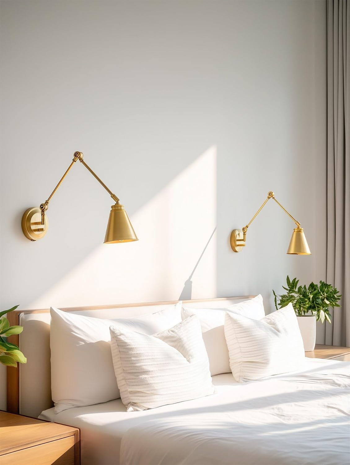Ellis 18″ Vintage Gold Wall Sconce 2-Pack | Plug-in or Hardwired, Modern Design