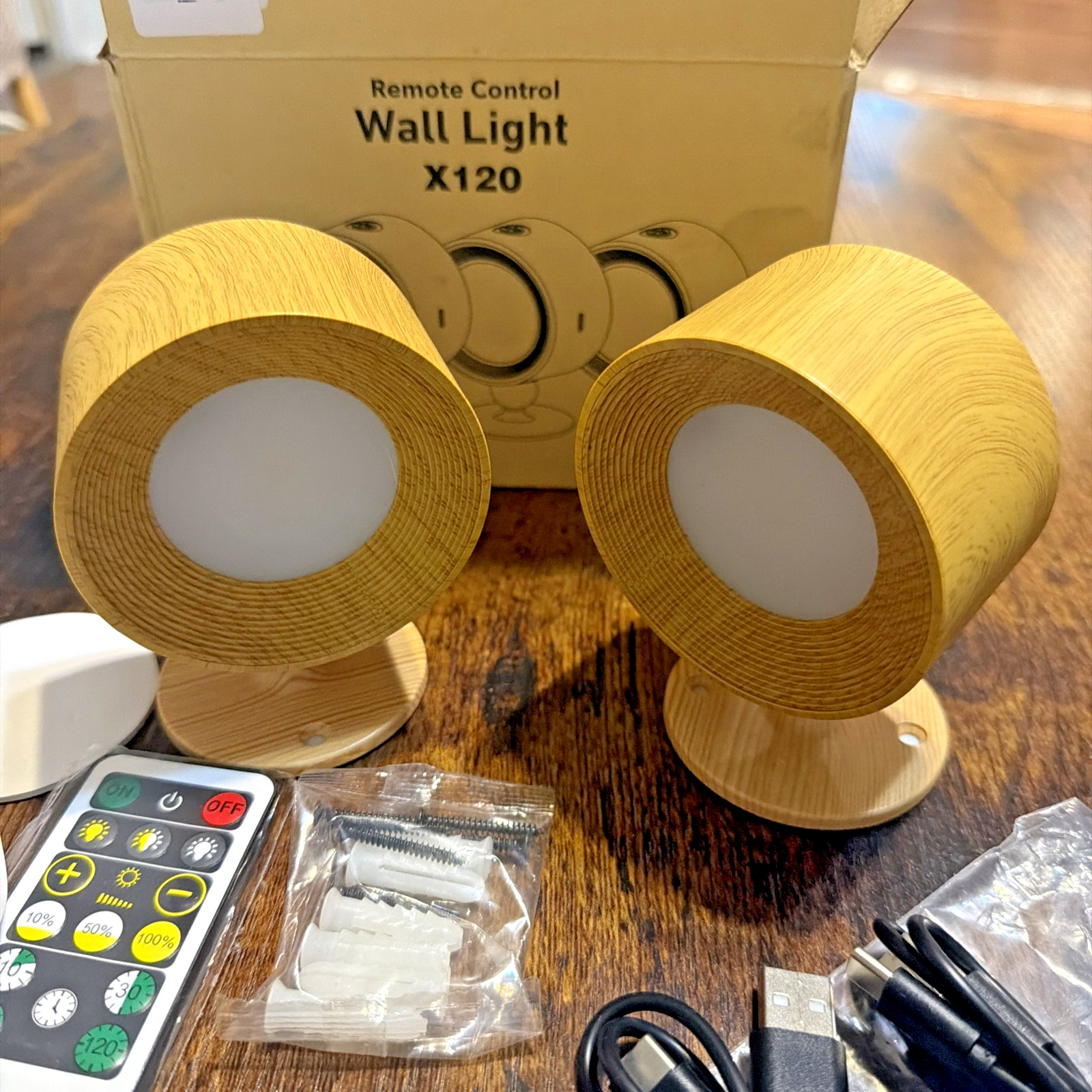 2 pack LED Wall Mounted Lamps Battery Operated Rechargeable Wall Lights w/Remote
