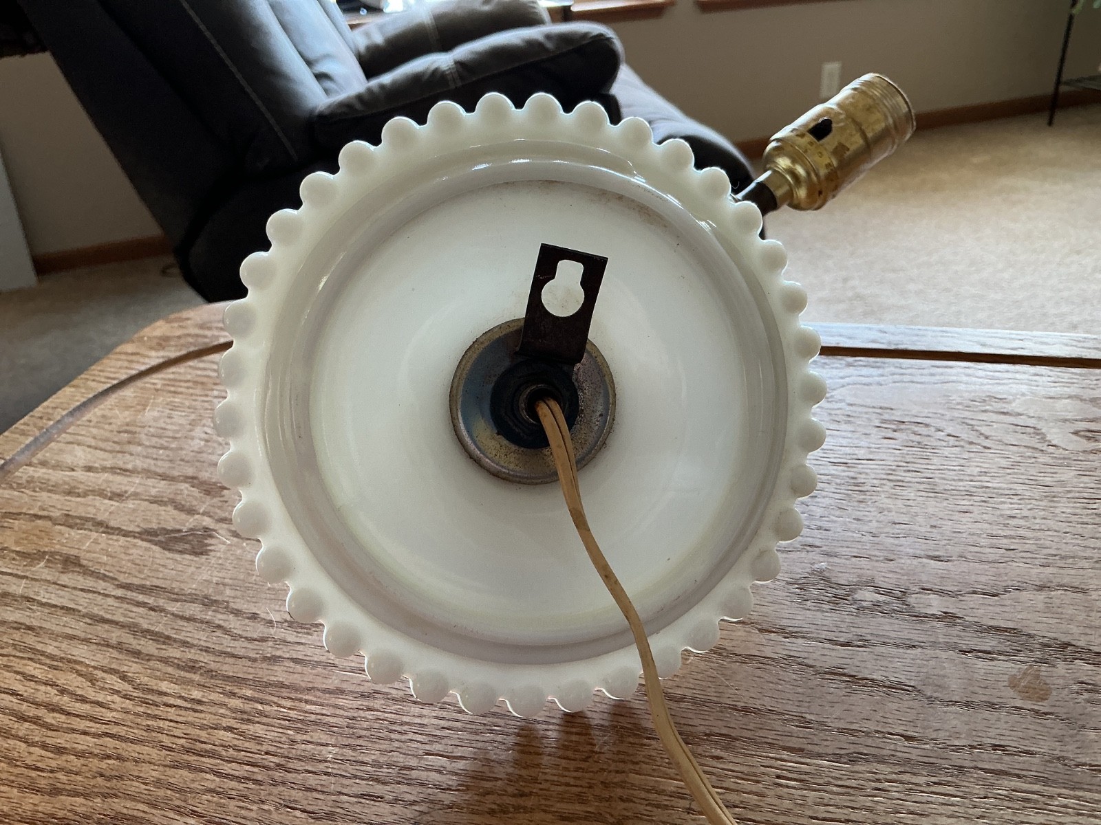 Vintage Milk Glass Hobnail Wall Sconce Light Lamp Electric Cord Tested and Works