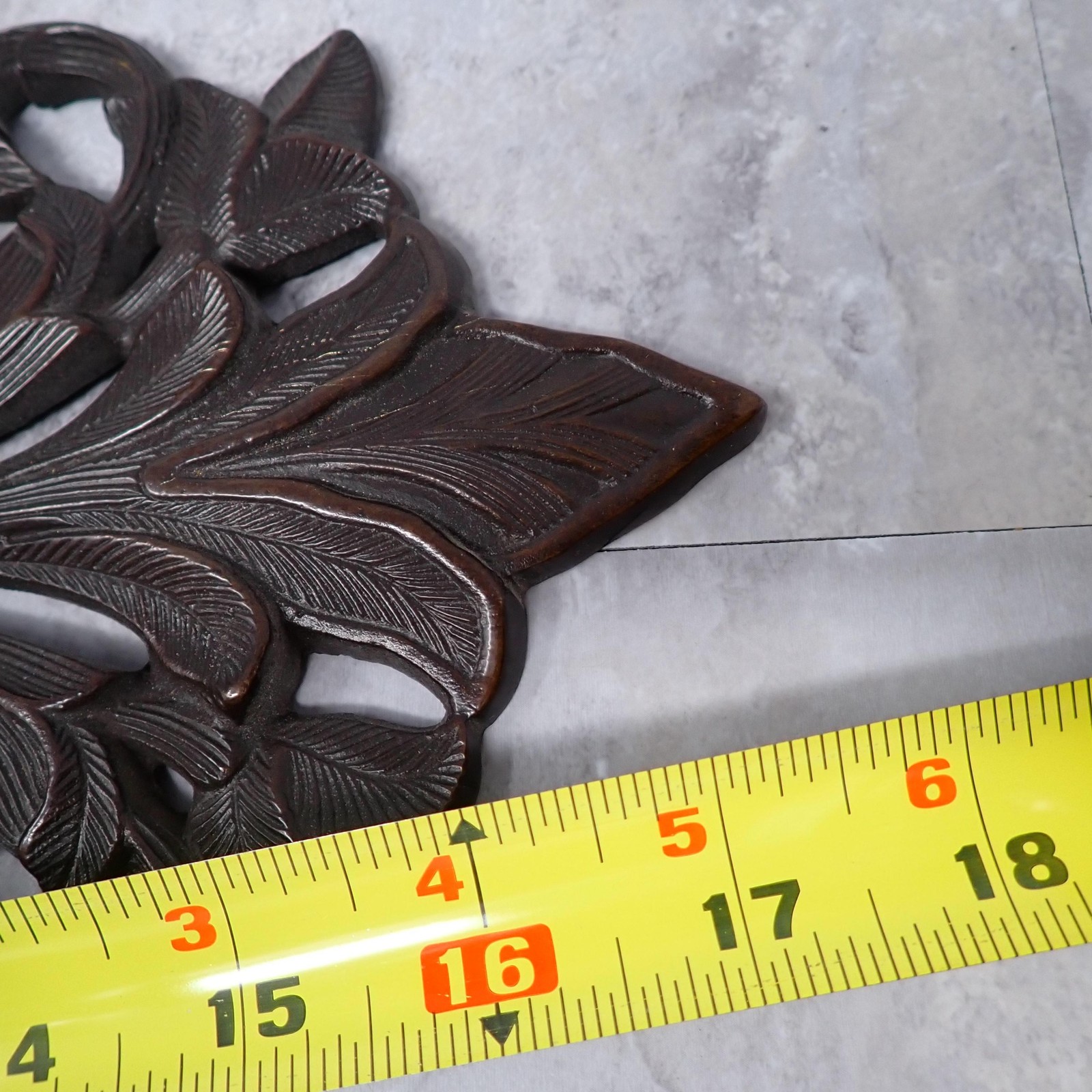 Bronze Metal Wall Sconces Pair 2 Arm Leaf Scroll Baroque India Decor