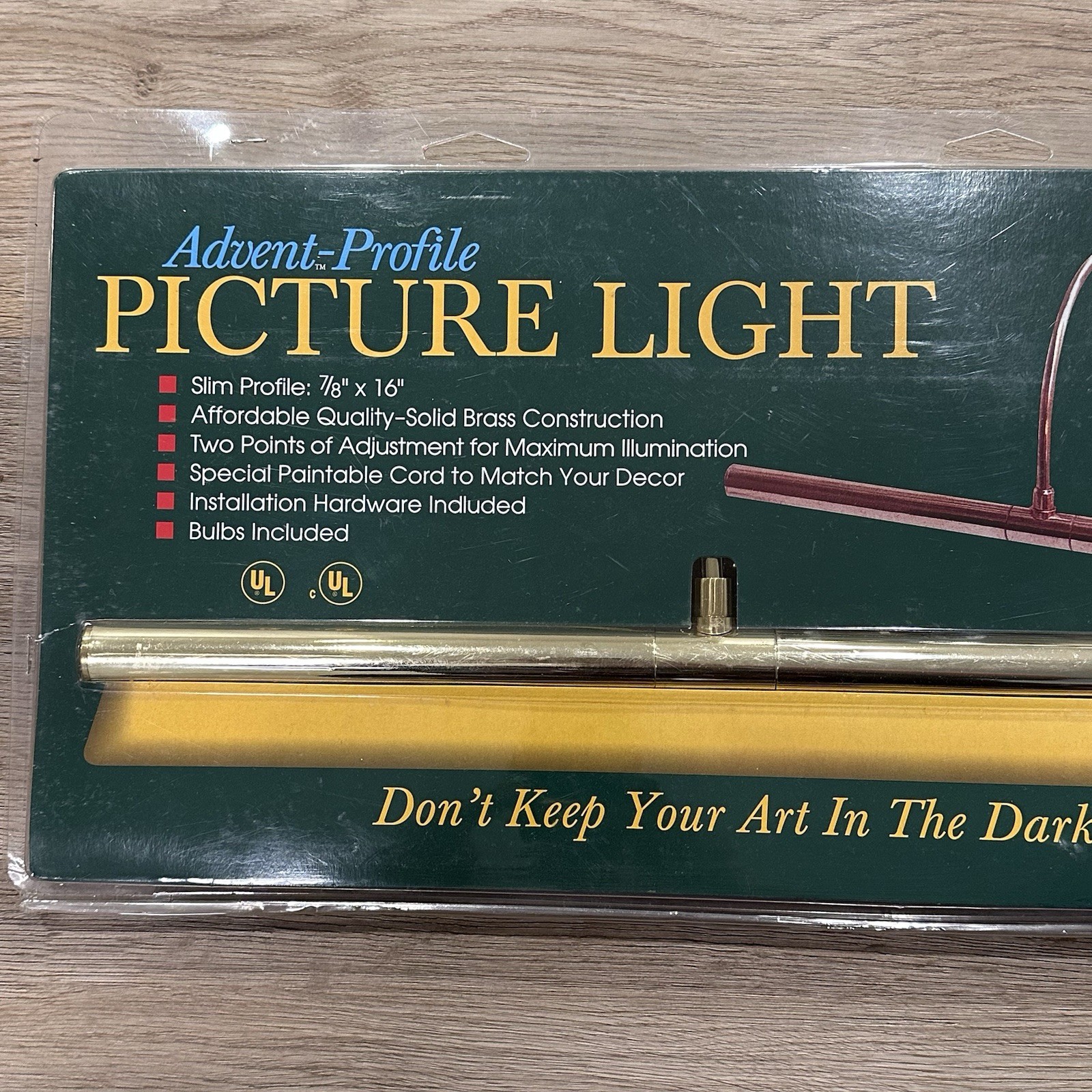 NEW House of Troy APR16-61 16″ Advent-Profile Picture Light Art Solid Brass