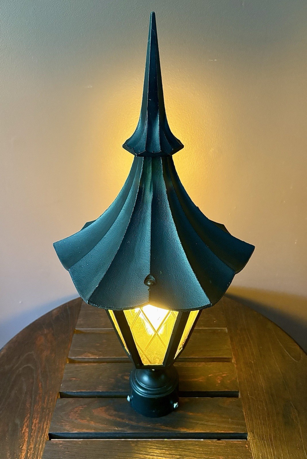 Vintage Mid Century Gothic Witches Hat Post Mount Light 22 1/2″ Tudor Cast Old