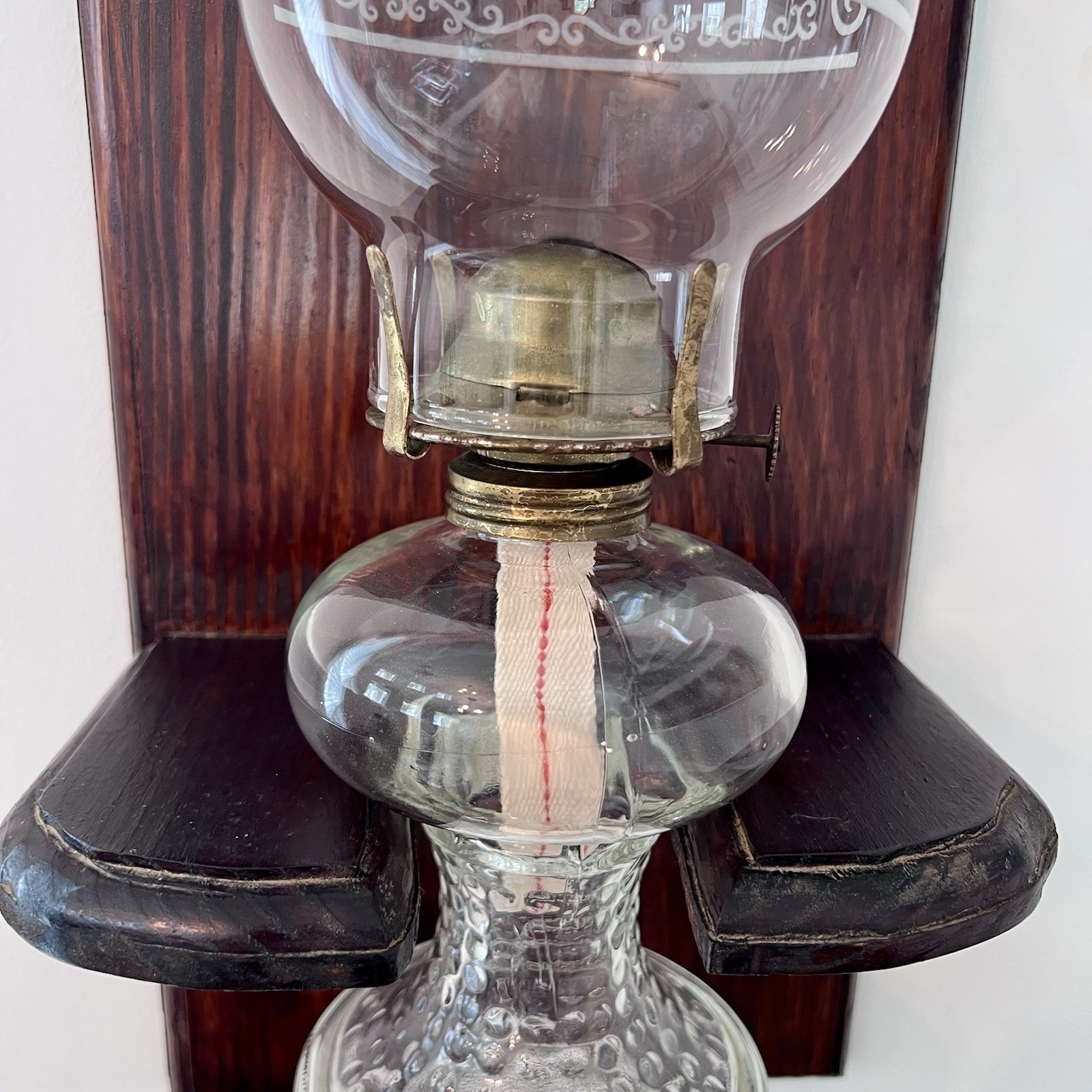 Vintage Wall-Mounted Oil Lamp Sconce | Etched Glass & Wood | Primitive Lighting