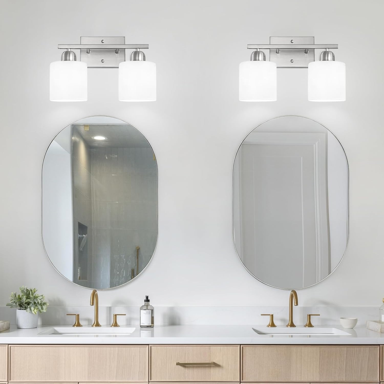 Brushed Nickel Bathroom Light, Anti-Rust Finish 2 Light Bathroom Vanity Light Br