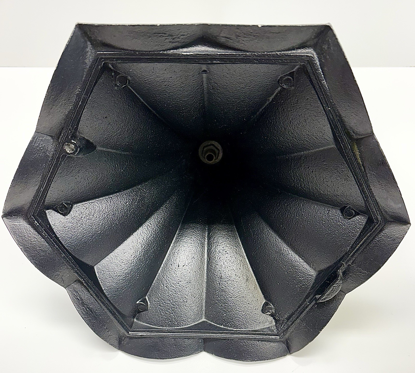 Vintage Mid Century Gothic Witches Hat Post Mount Light 22 1/2″ Tudor Cast Old