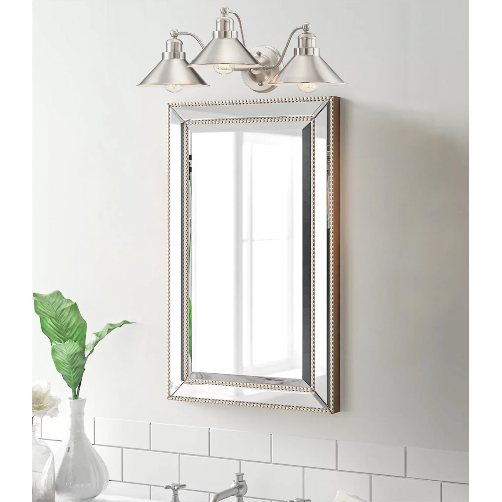 Kira Home Welton 25.5″ 3-Light Modern Farmhouse Bathroom Light BN/PN/BDB