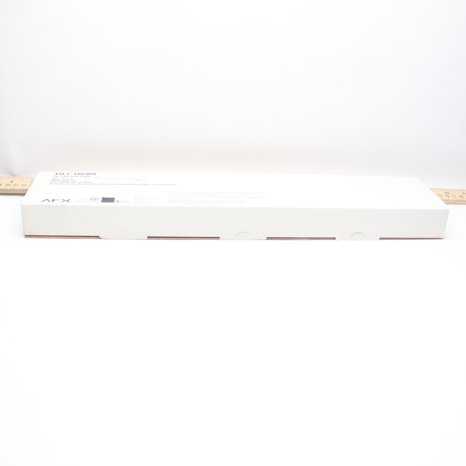 AFX LED TL5 Undercabinet Light 7.5W 520 lm 120V 3000K White 18″