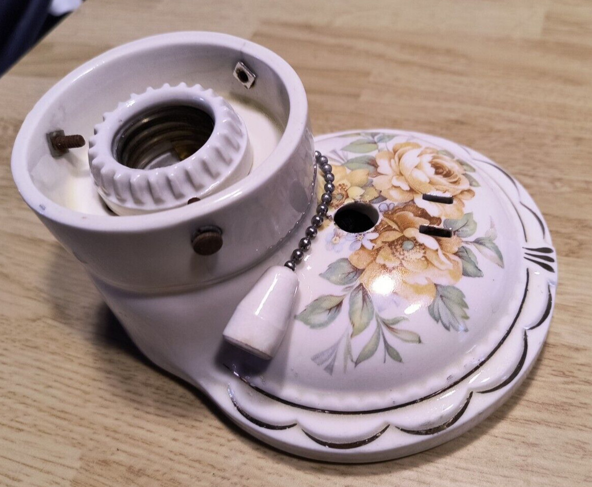 Vintage Porcelain Art Deco Wall Lamp Flowers Gold Trim Original Pull Chain