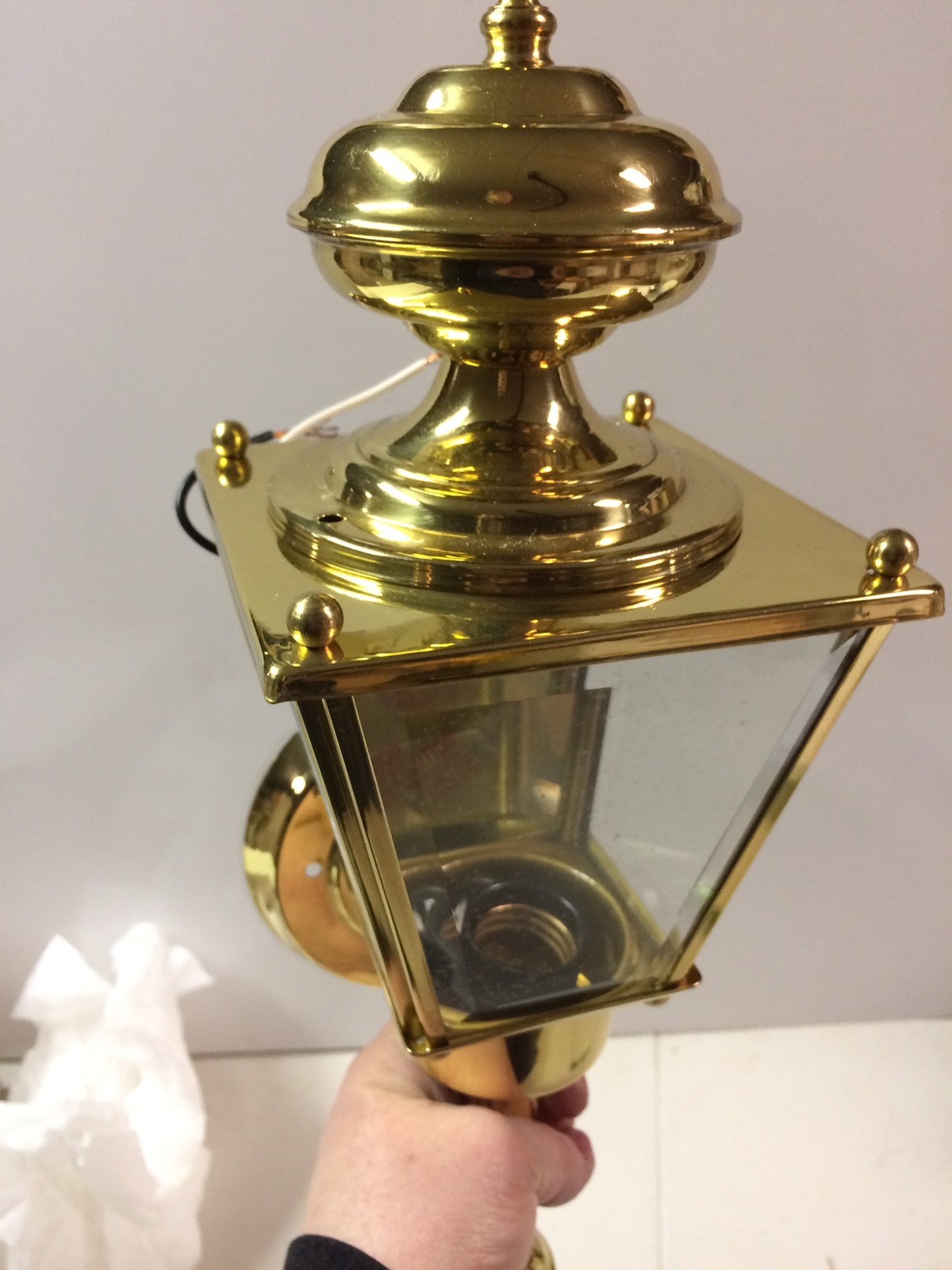Wall Fixture American Lantern Model #133-06-00 Polished Brass-Glass 15″ New