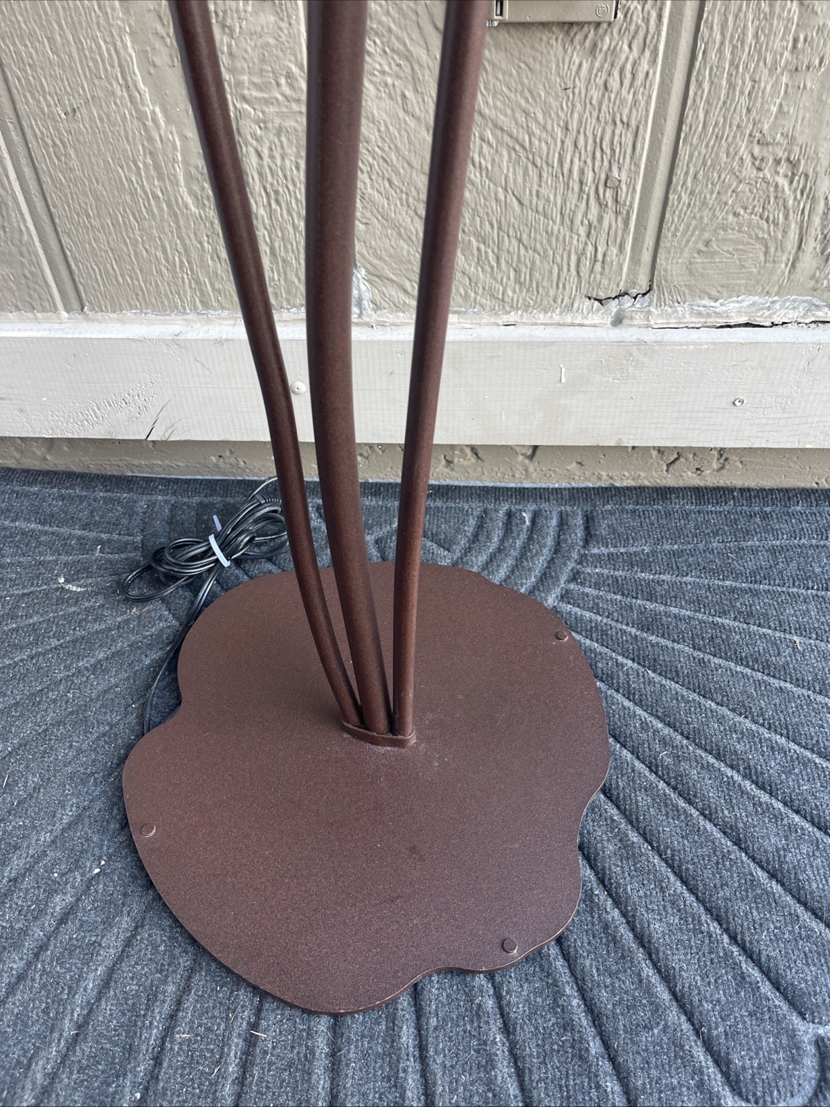Hubbardton Forge 12E-14 -1 Contemporary Sculpture Floor Lamp 59″ Tall