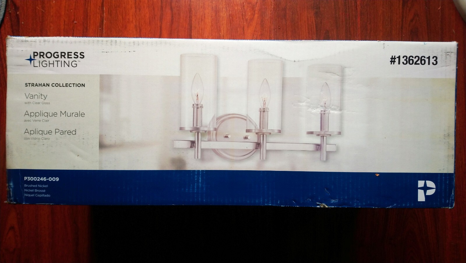 NIB Nice Bathroom 22″-W 3-Lite VANITY LIGHT w/ Clear Glass (brushed nickel finis