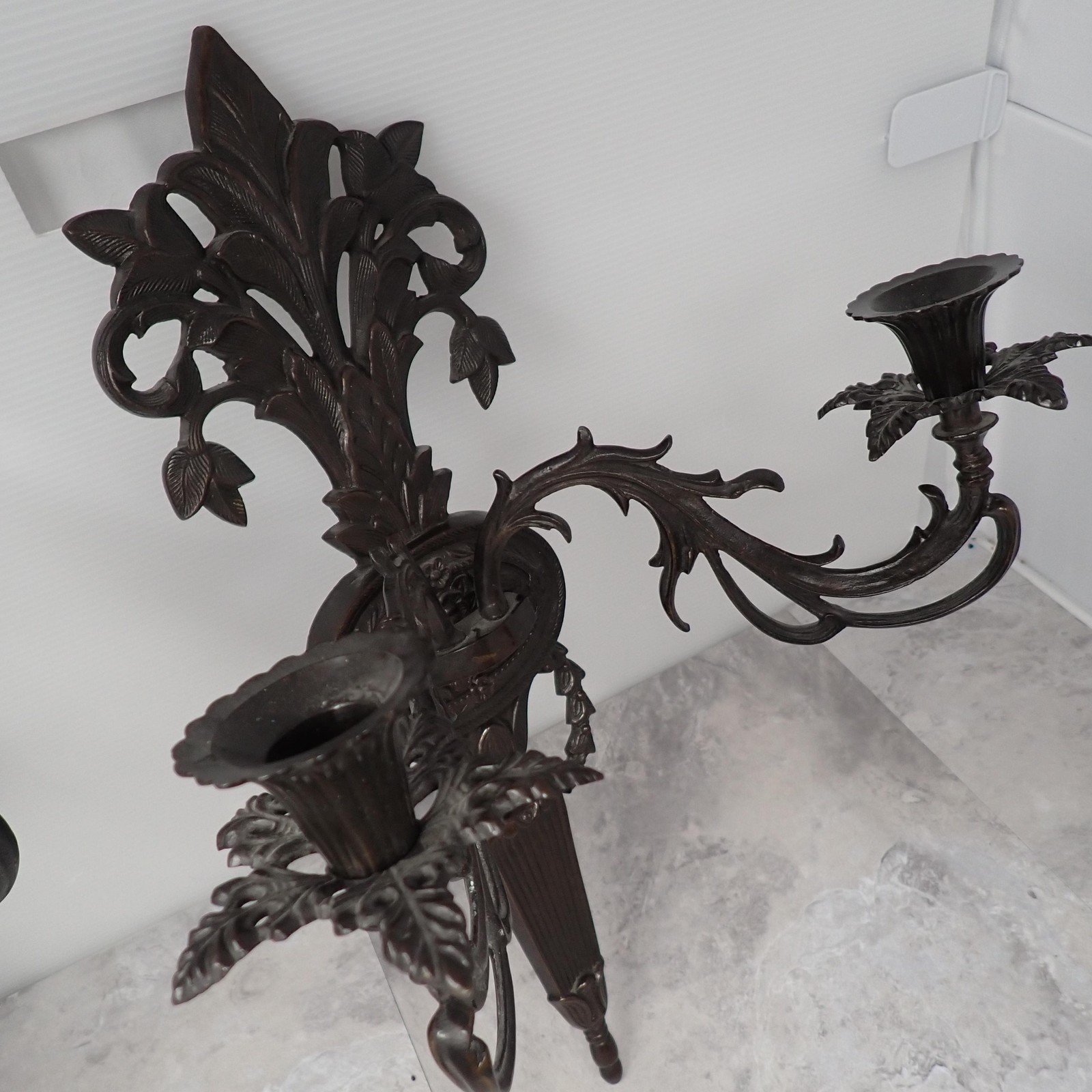 Bronze Metal Wall Sconces Pair 2 Arm Leaf Scroll Baroque India Decor