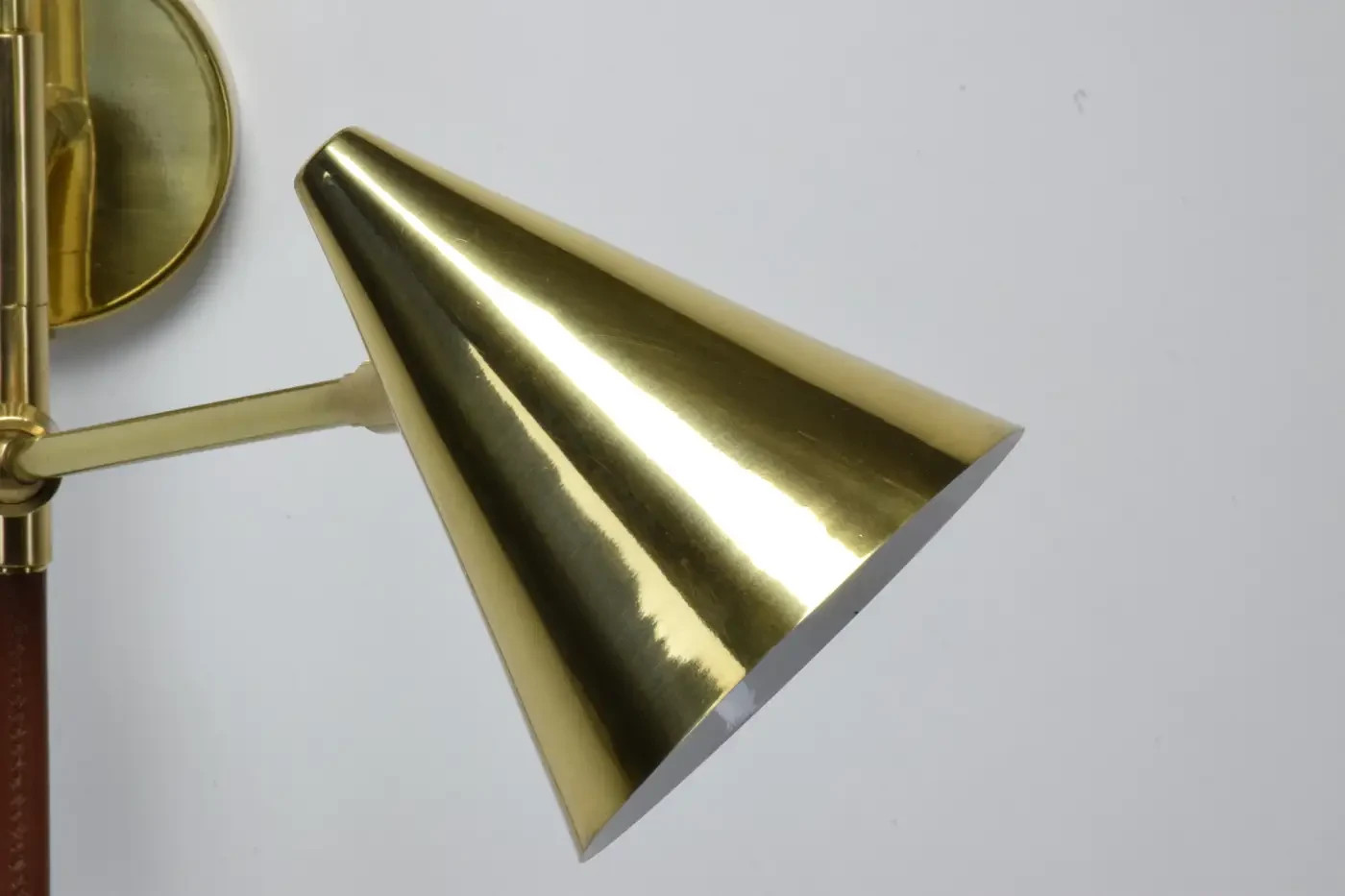 De.Light W1 Brass Articulating Double Wall Sconce Adjustable Modern Luxury Light