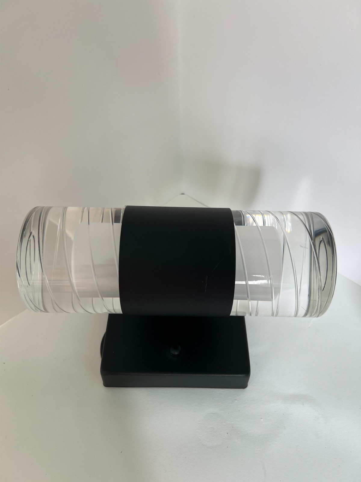 Chloe Ligh Modern LED Wall Sconce 10″ 3000K Warm White Light Black