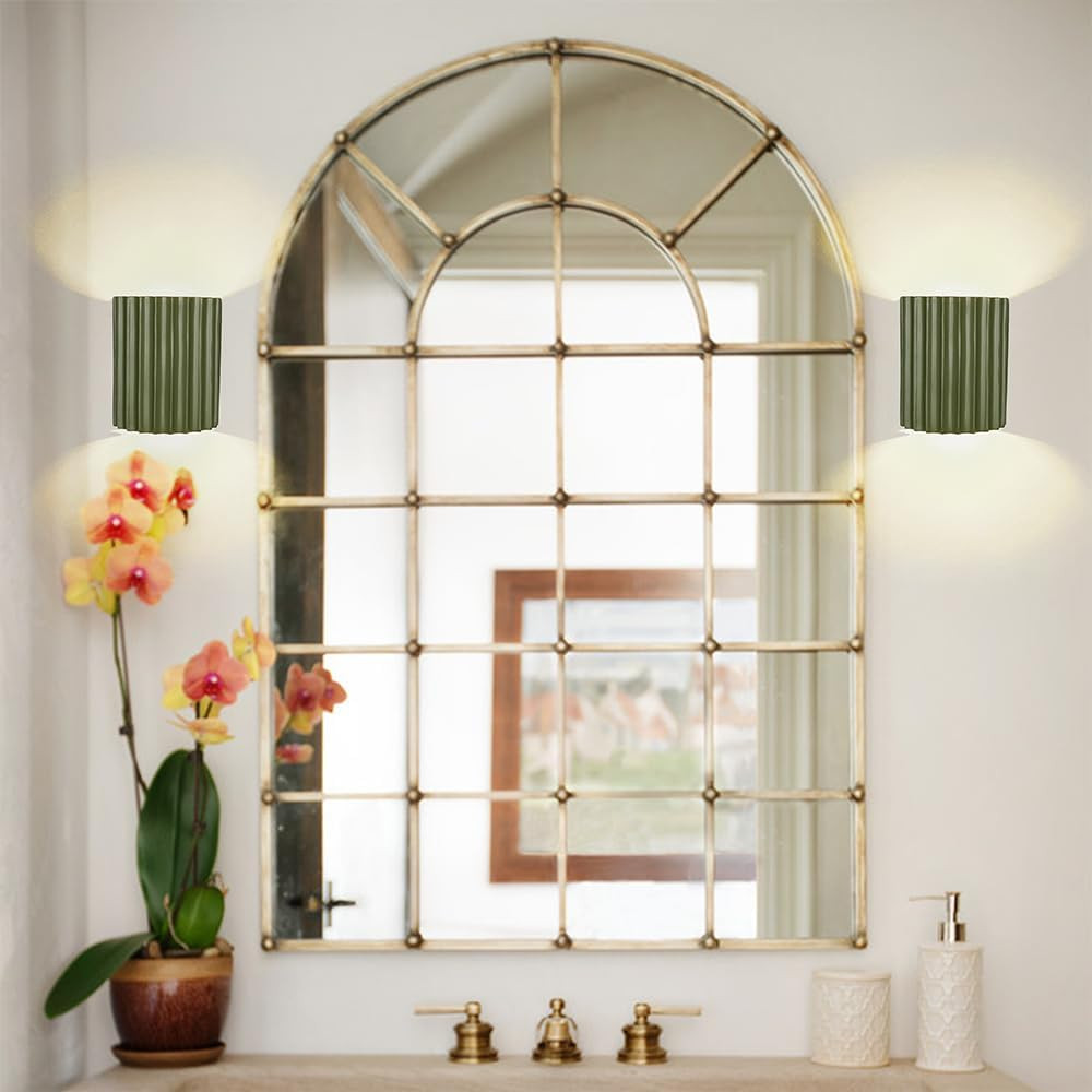 Stylish Green Cylinder Wall Sconce – Modern Up & Down Light for Hallway