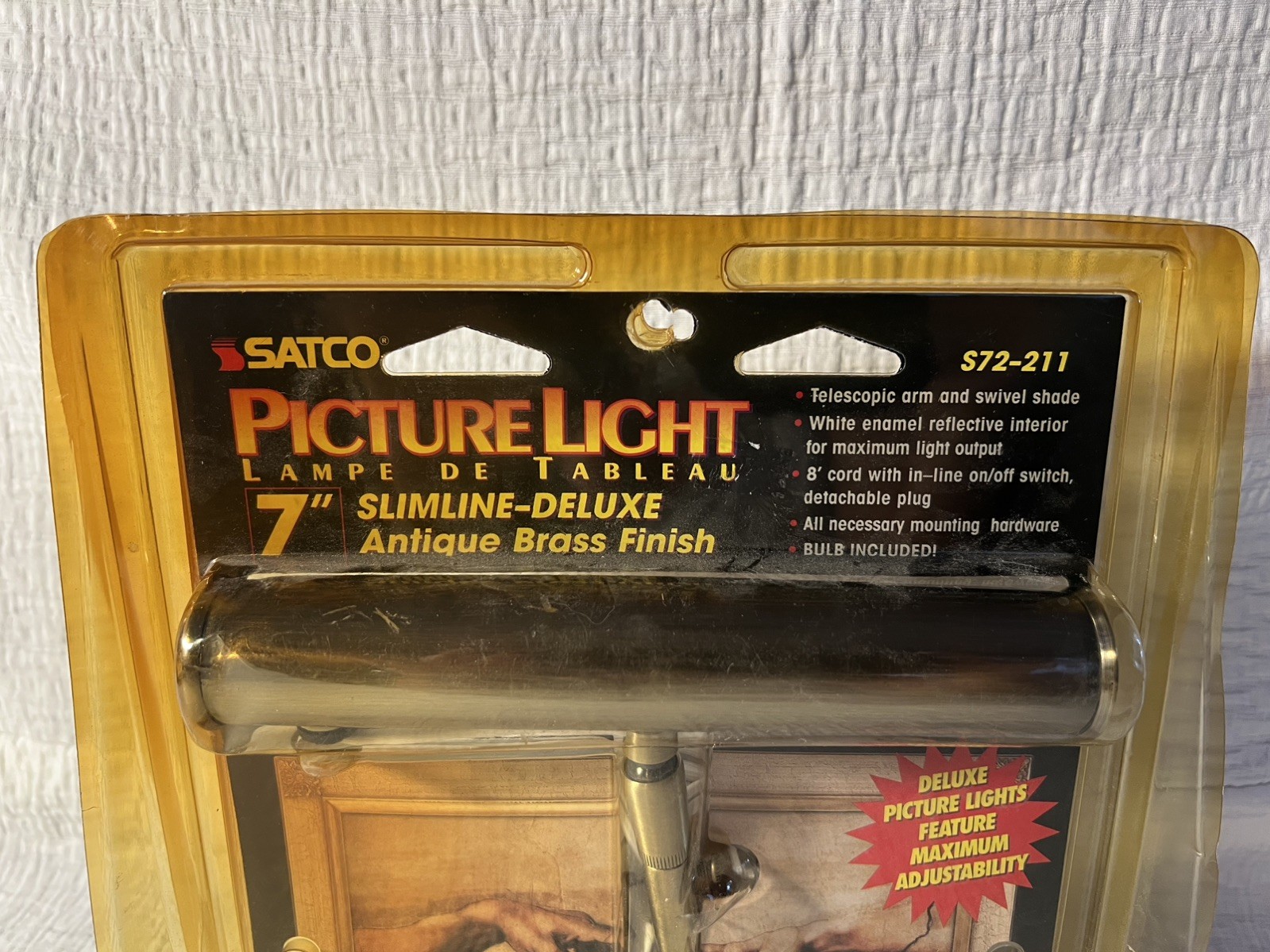 SATCO 7″ Picture Light Slim-Line Deluxe Antique brass finish