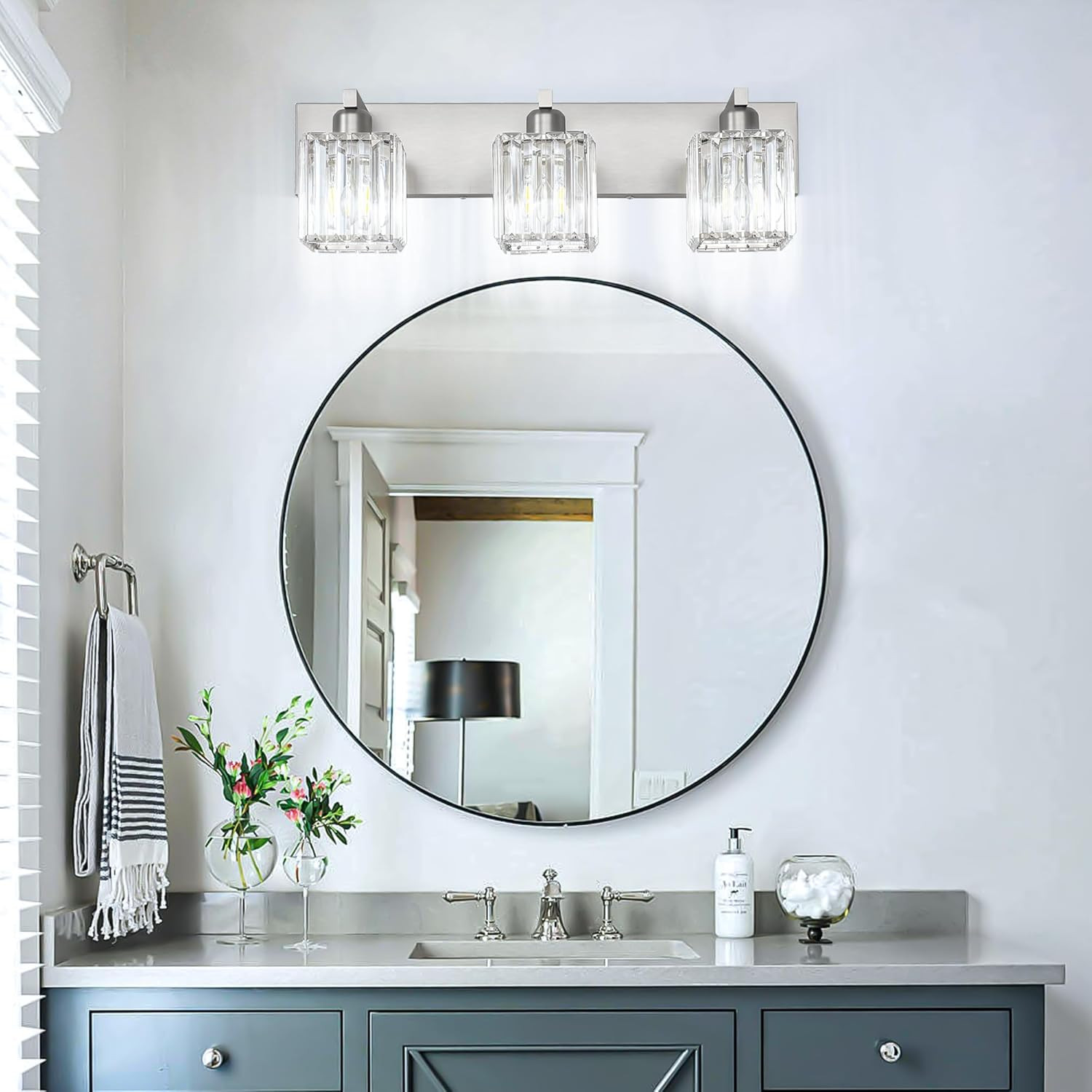 Brushed Nickel Vanity Light Bathroom Lighting Fixtures 3 Light Crystal Modern Ba