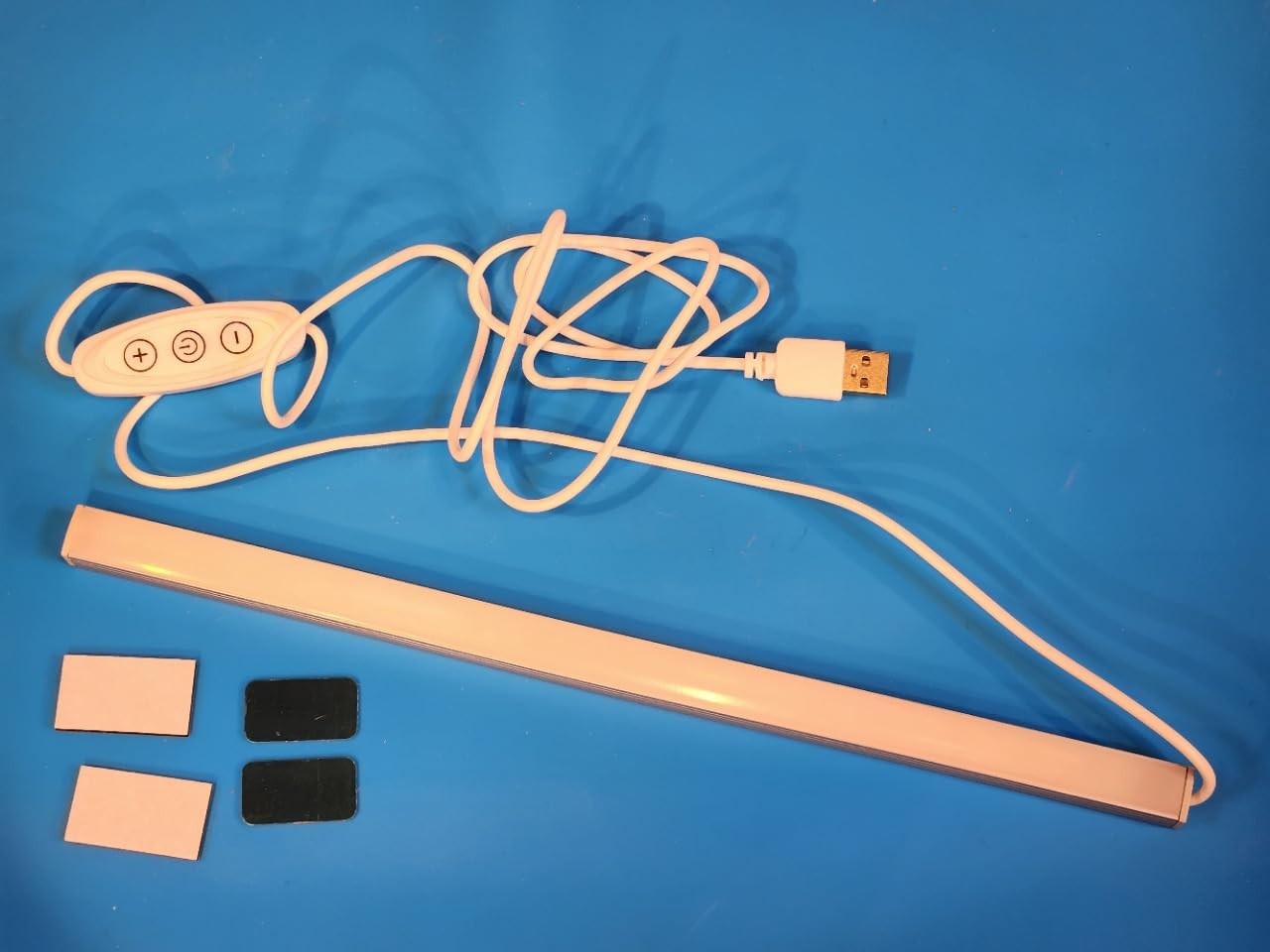Light USB Powered Under Cabinet Lighting 12″ Tool-Free Mount Dimmable LED Strip